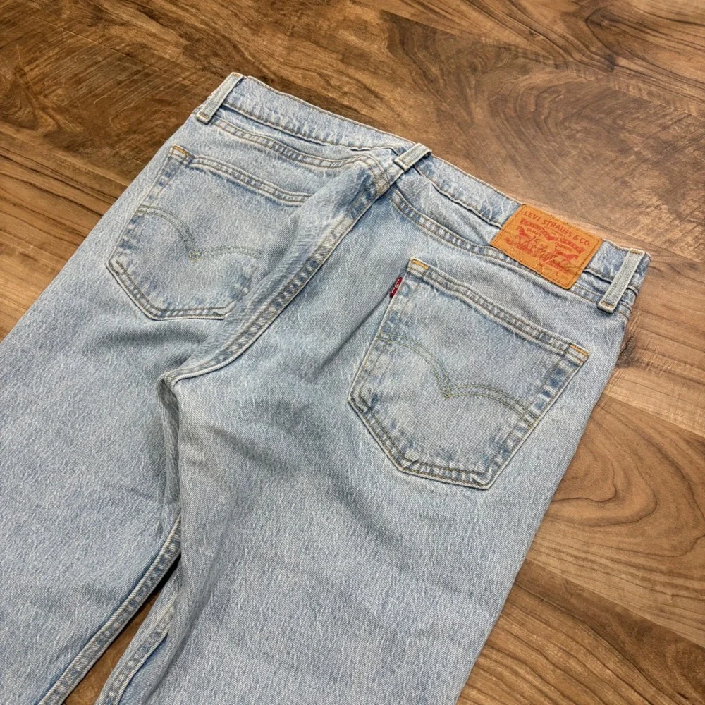 Vintage Y2K Levi's 505 Jeans Men 33x28 Light Wash Straight Leg Denim Pants